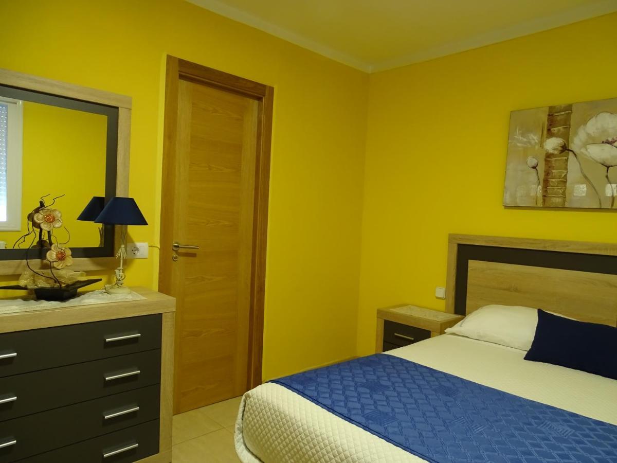 Hostal Nuevo Alonso Bembribe エクステリア 写真
