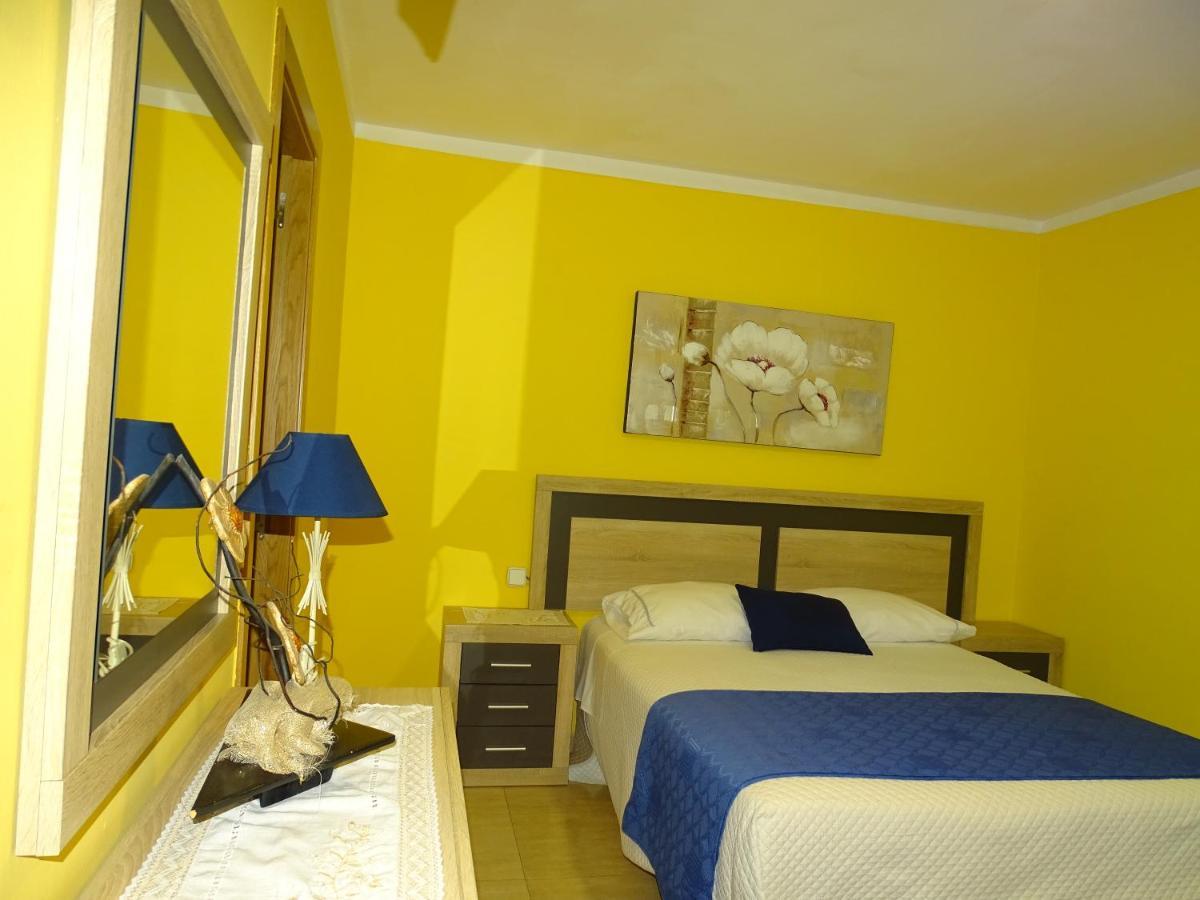 Hostal Nuevo Alonso Bembribe エクステリア 写真