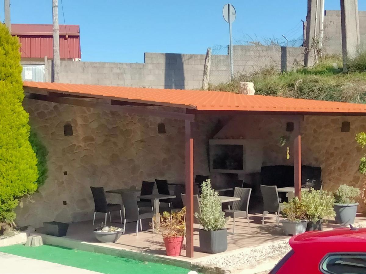 Hostal Nuevo Alonso Bembribe エクステリア 写真