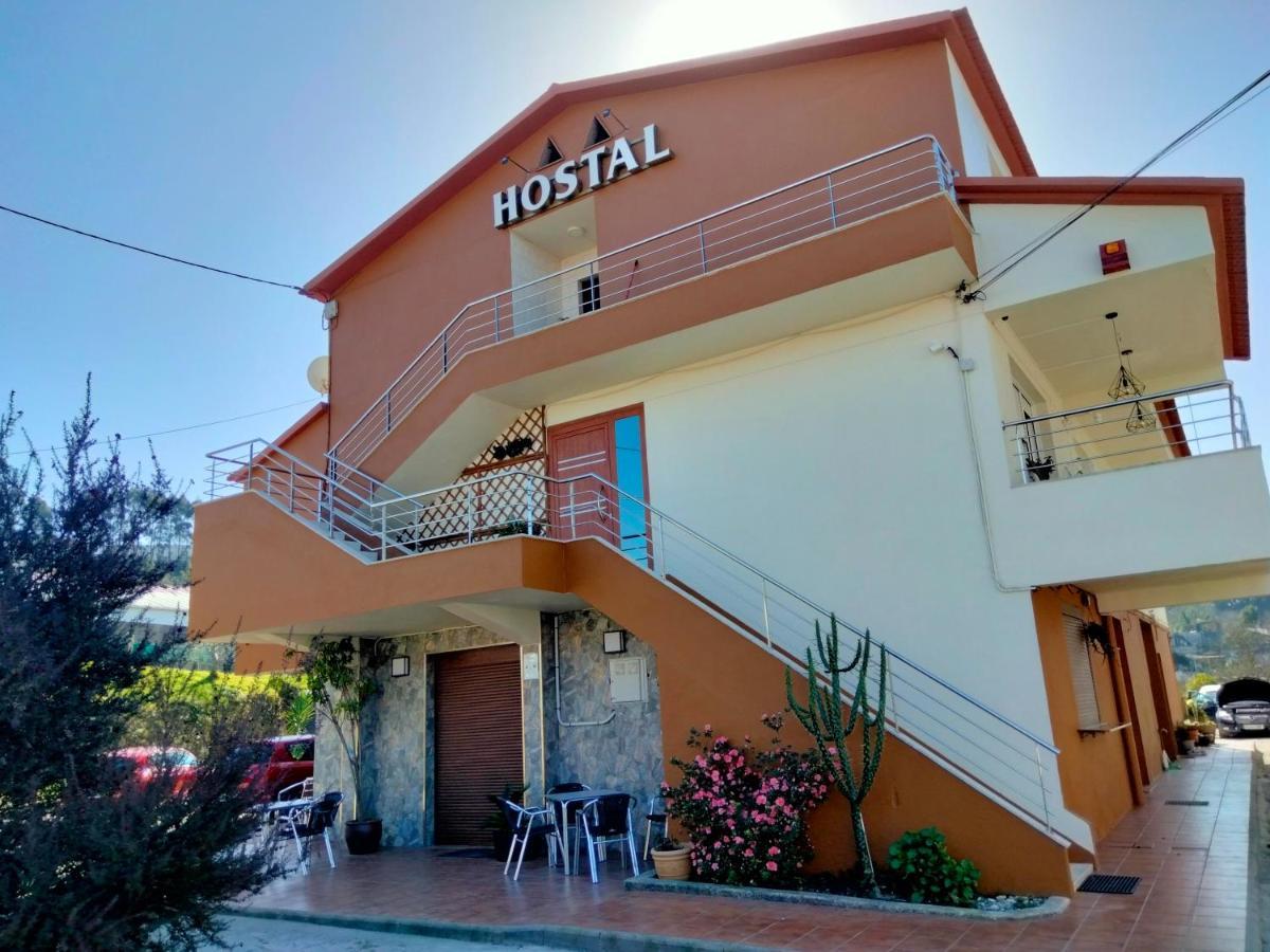 Hostal Nuevo Alonso Bembribe エクステリア 写真