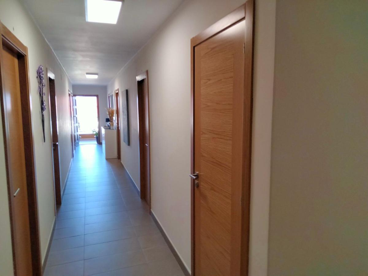 Hostal Nuevo Alonso Bembribe エクステリア 写真