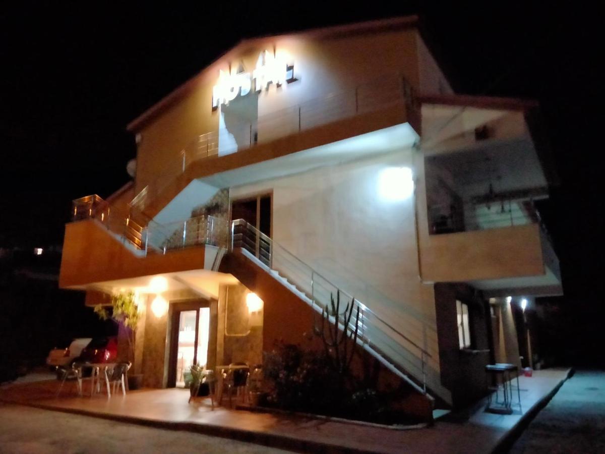 Hostal Nuevo Alonso Bembribe エクステリア 写真